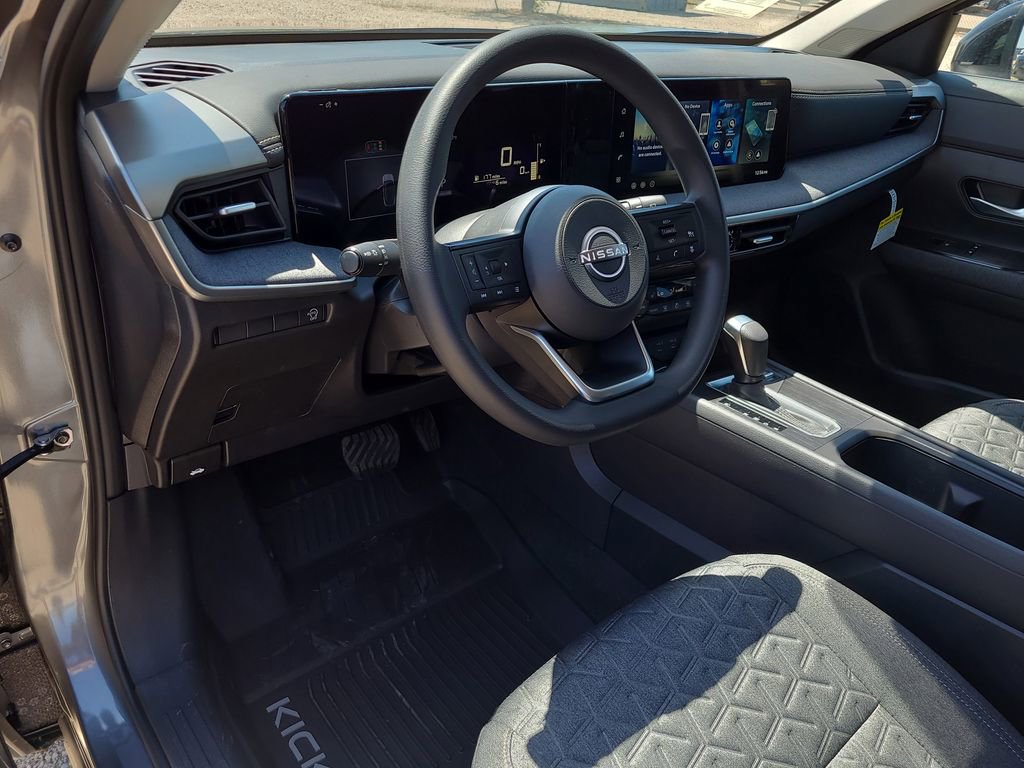 New 2026 Nissan Kicks SV FWD image 11