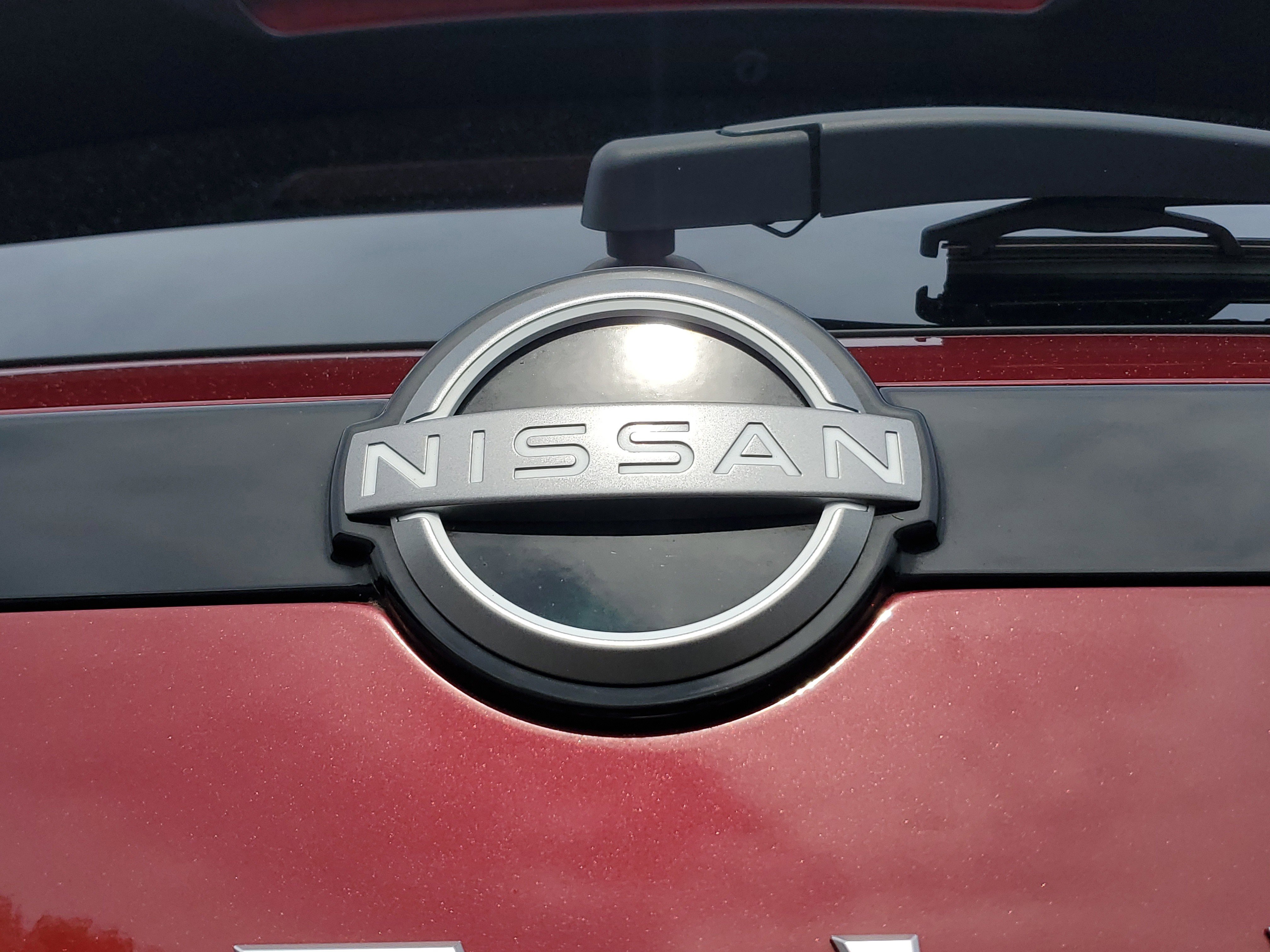 Used 2023 Nissan Pathfinder Platinum w/ Cargo Package AWD/4WD image 8