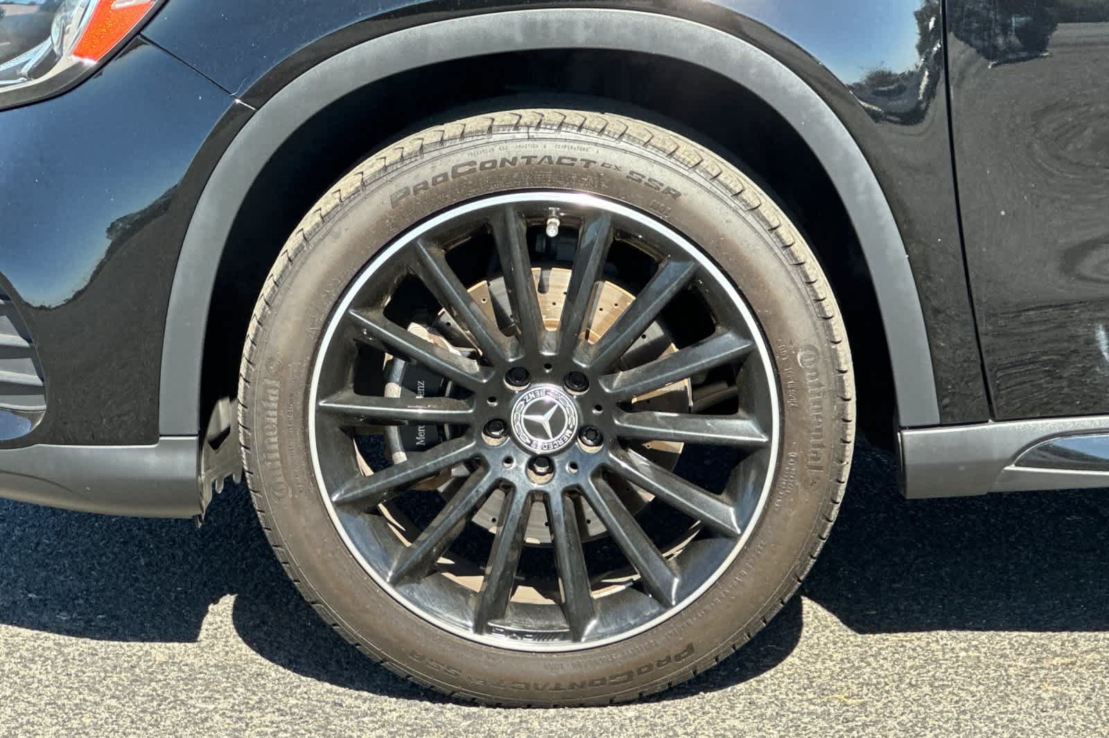 Used 2018 Mercedes-Benz GLA 250 4MATIC image 32