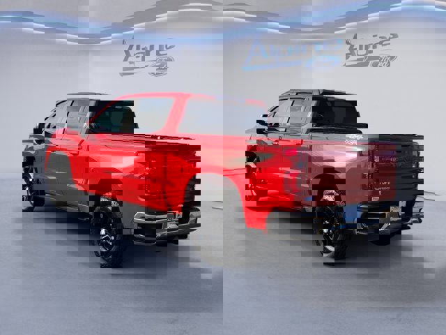 Used 2022 Chevrolet Silverado 1500 LT image 3