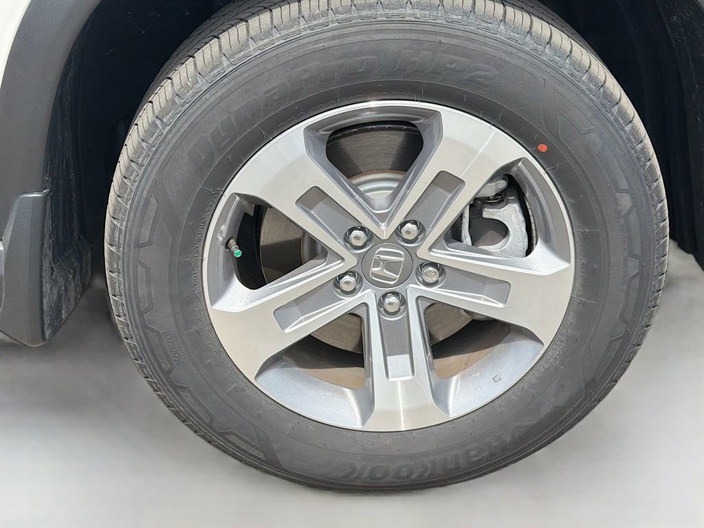 Used 2025 Honda Pilot EX-L image 10