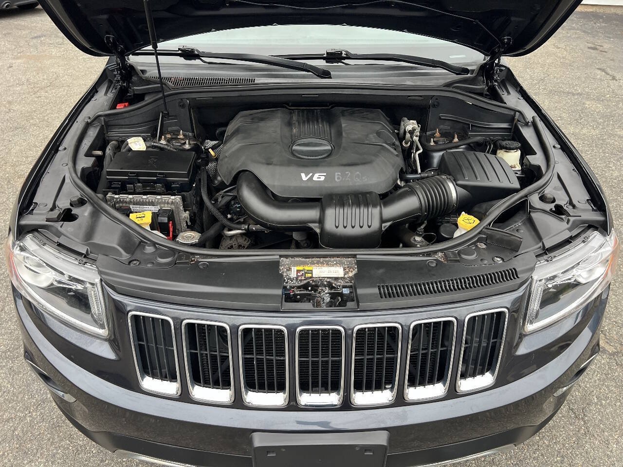 Used 2014 Jeep Grand Cherokee Limited AWD/4WD image 39