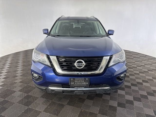 Used 2020 Nissan Pathfinder SL AWD/4WD image 2