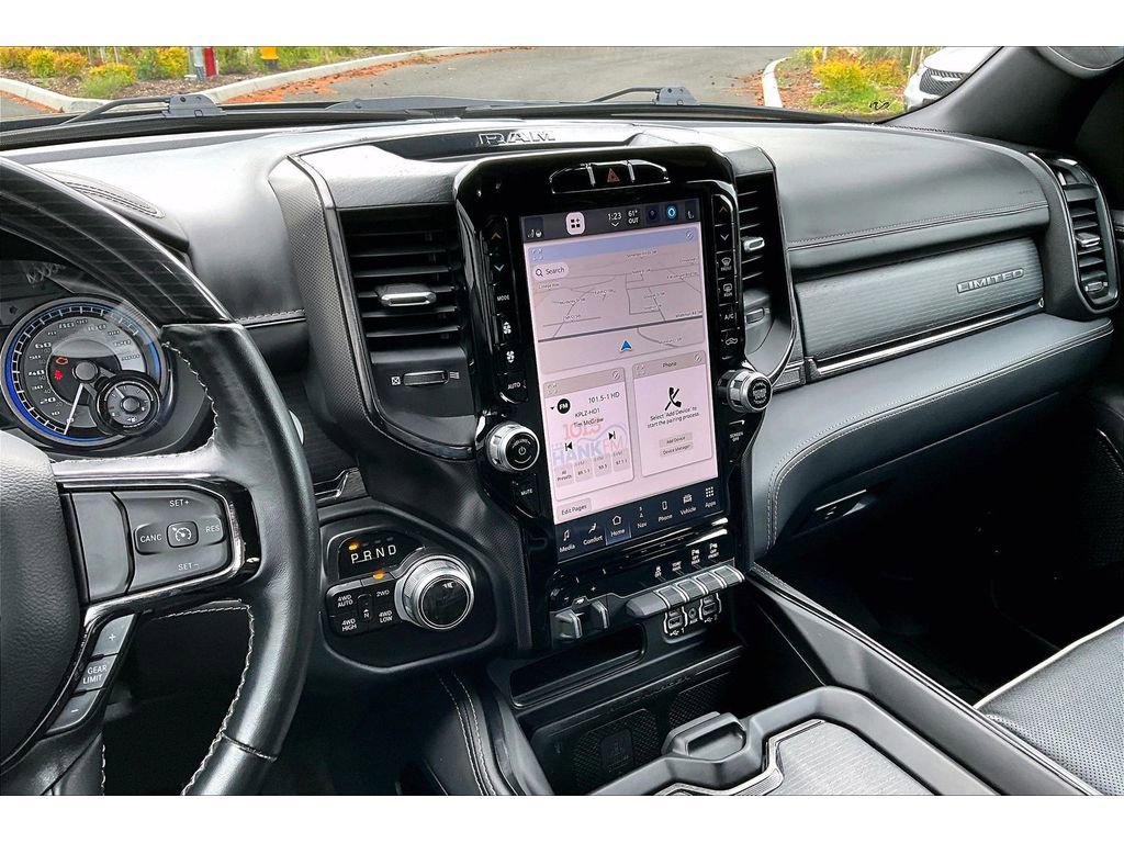 Used 2022 RAM 1500 Limited w/ Body-Colour Bumper Group AWD/4WD image 6