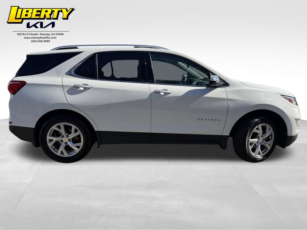 Used 2021 Chevrolet Equinox Premier AWD/4WD image 8
