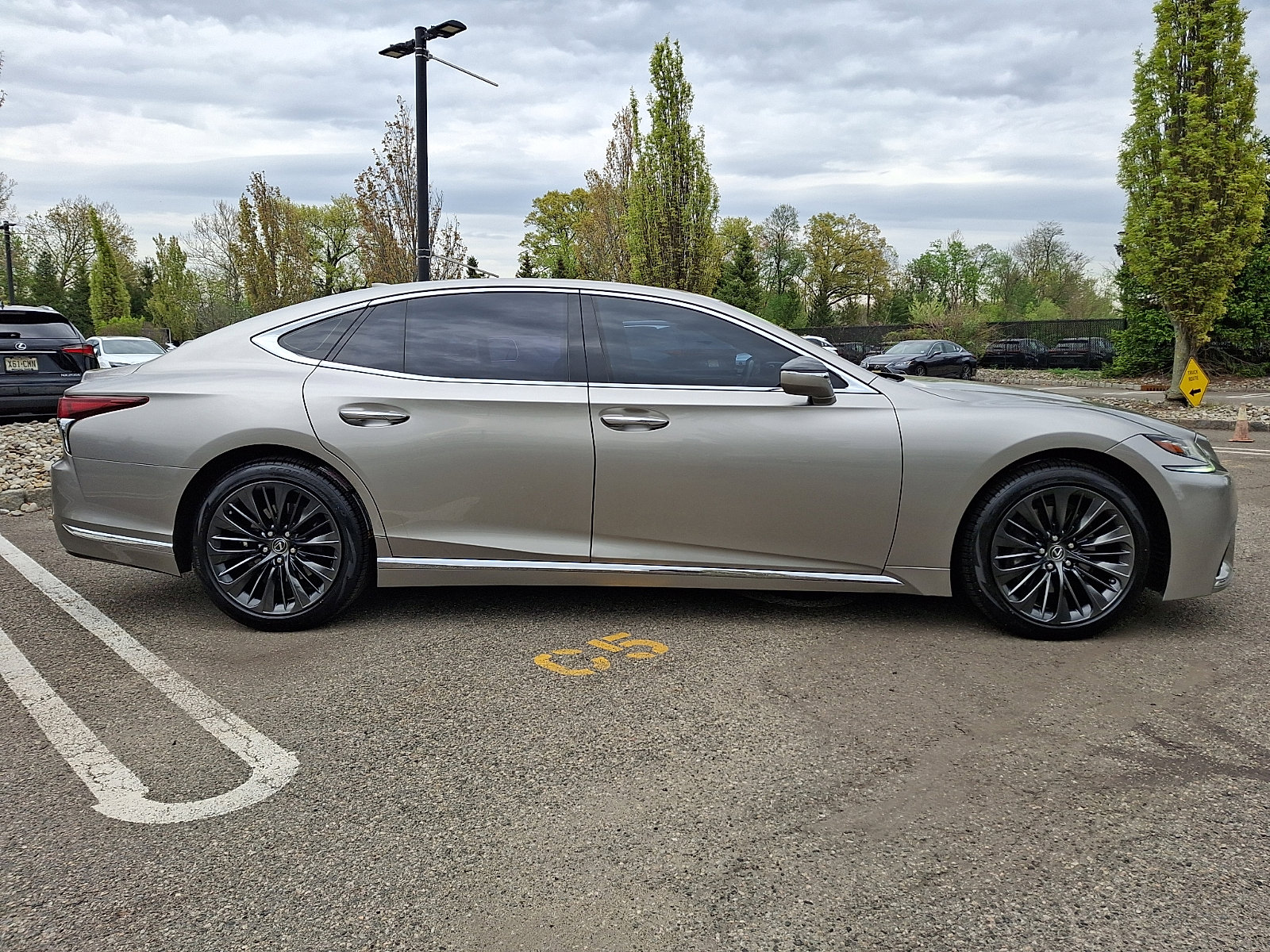 Used 2018 Lexus LS 500 AWD w/ Interior Upgrade Package image 7
