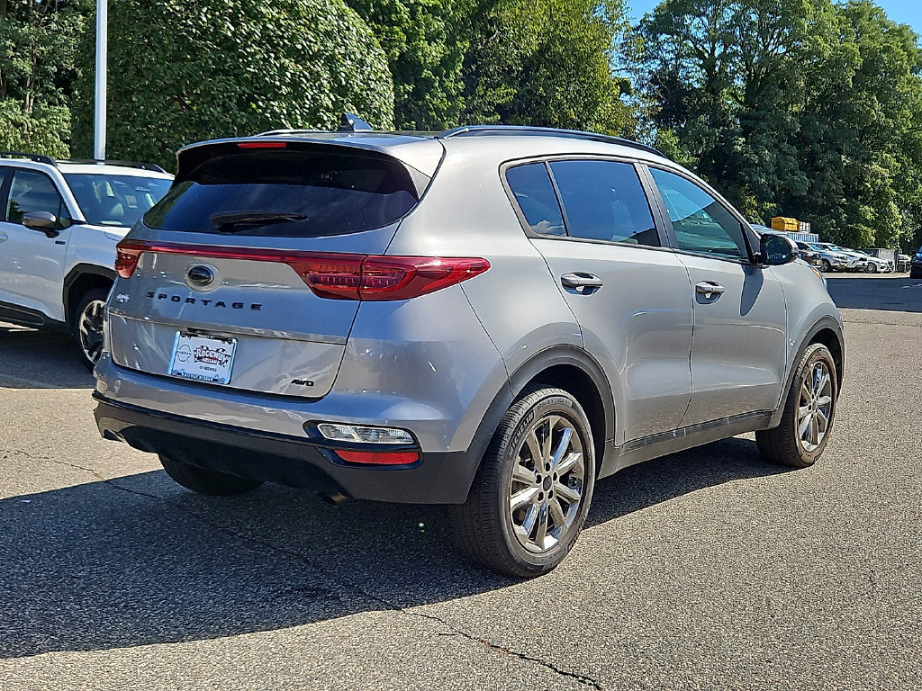 Used 2022 Kia Sportage Nightfall Edition w/ Nighfall AWD Premium Package image 8