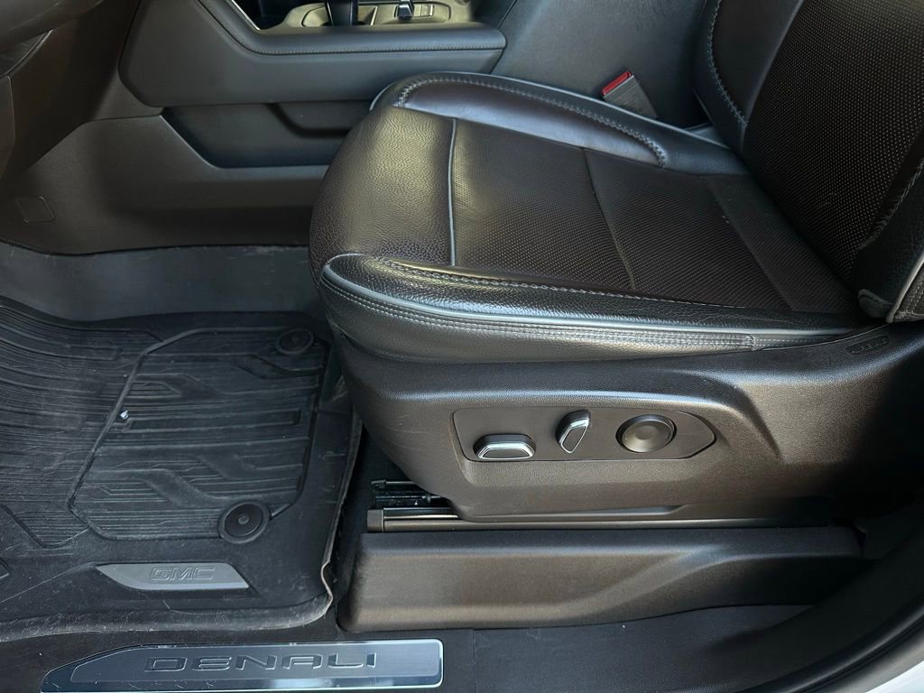Used 2023 GMC Sierra 1500 Denali w/ Denali Reserve Package image 12