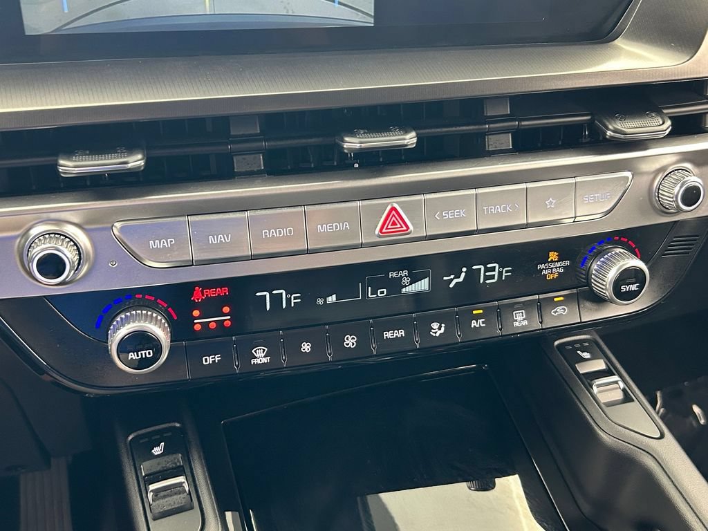 Used 2024 Kia Telluride S FWD image 21