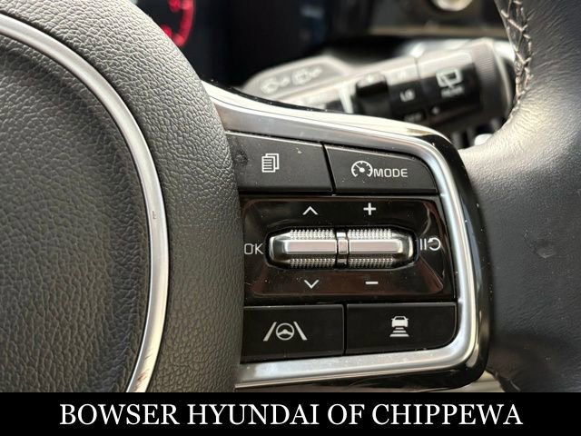 Used 2023 Kia Sorento SX image 18