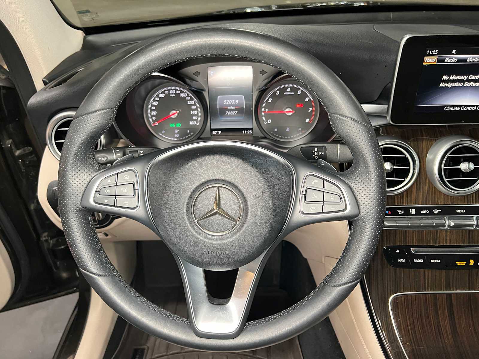 Used 2018 Mercedes-Benz GLC 300 image 24