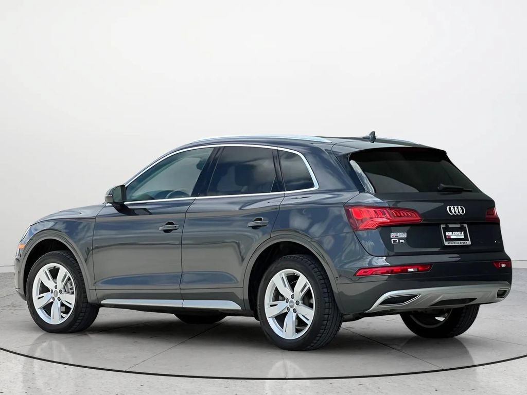 Used 2019 Audi Q5 Prestige w/ Prestige Package AWD/4WD image 3