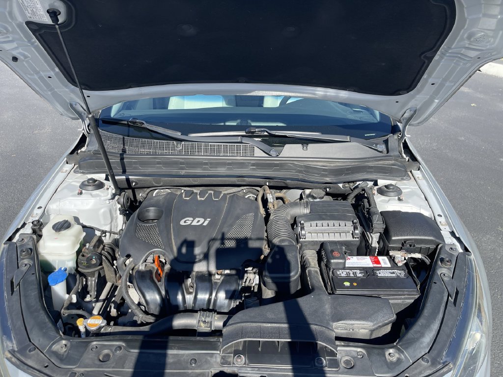 Used 2012 Kia Optima LX FWD image 25