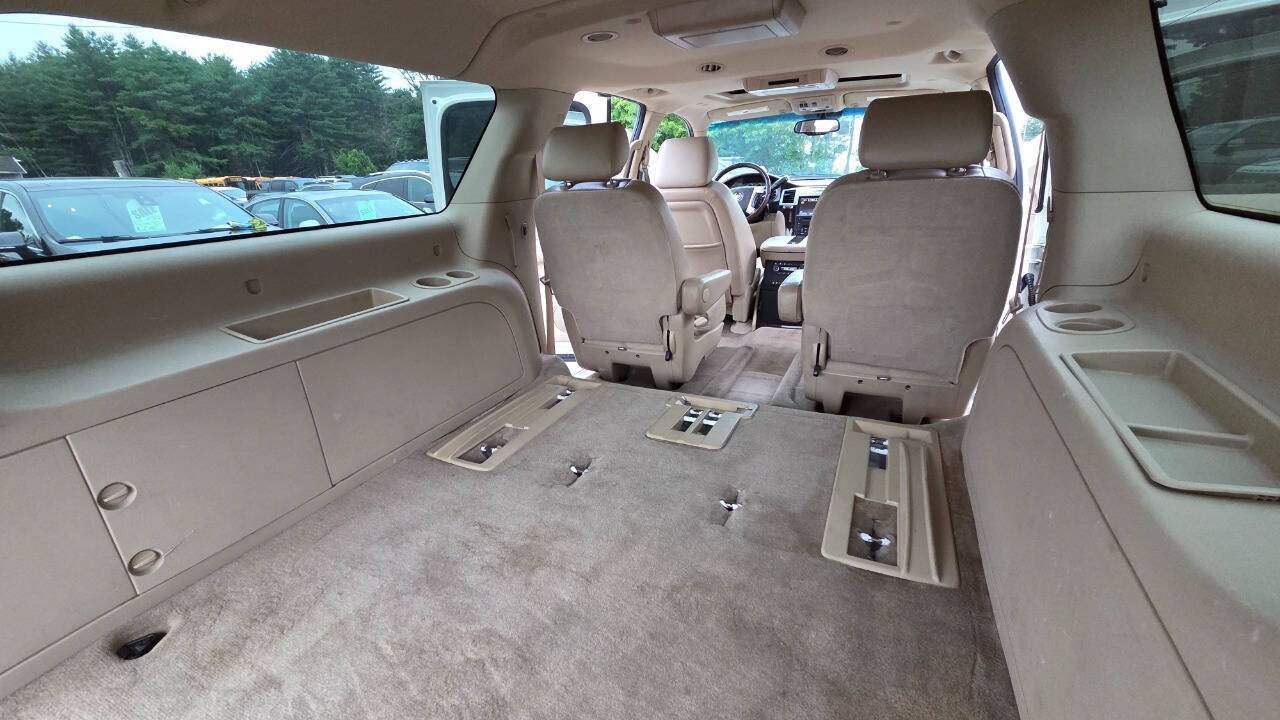 Used 2010 Cadillac Escalade ESV Luxury AWD/4WD image 37