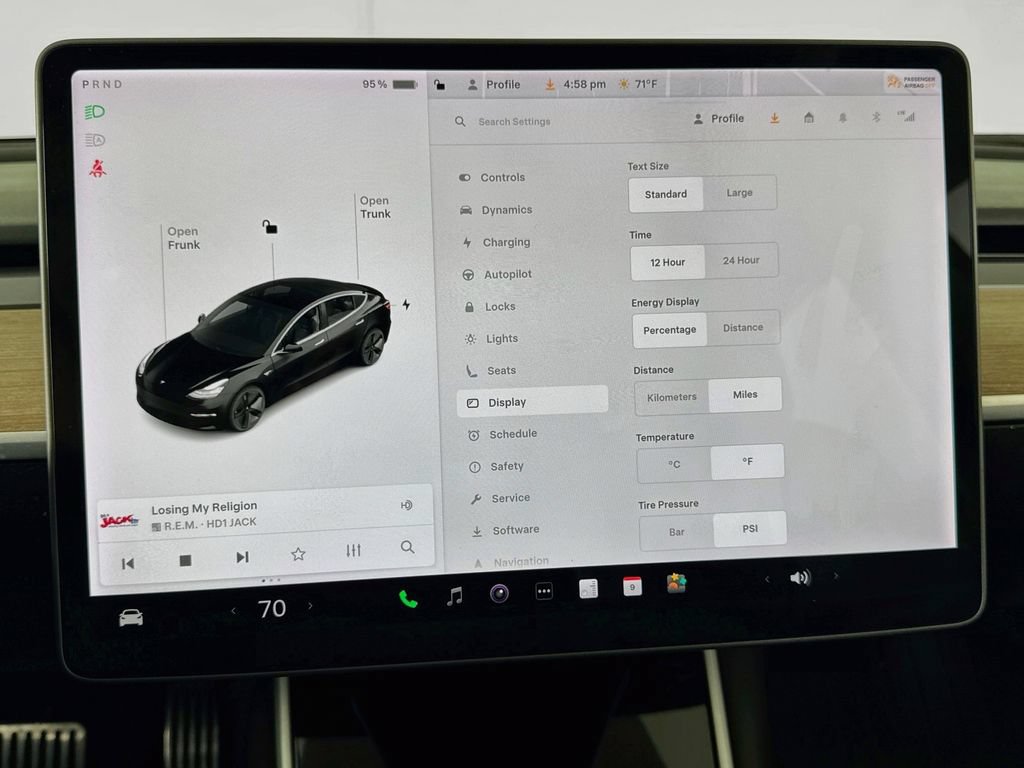 Used 2018 Tesla Model 3 Mid Range RWD image 27