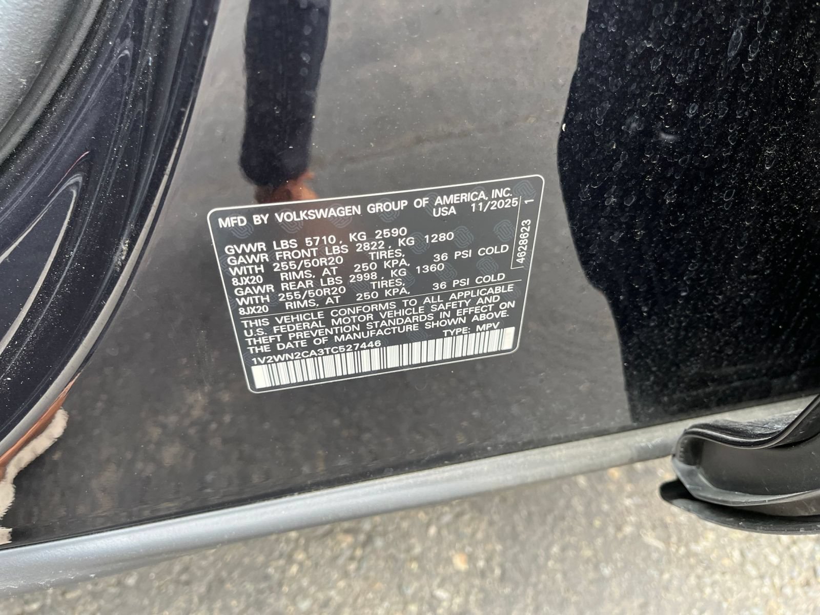 Used 2026 Volkswagen Atlas SE FWD image 32