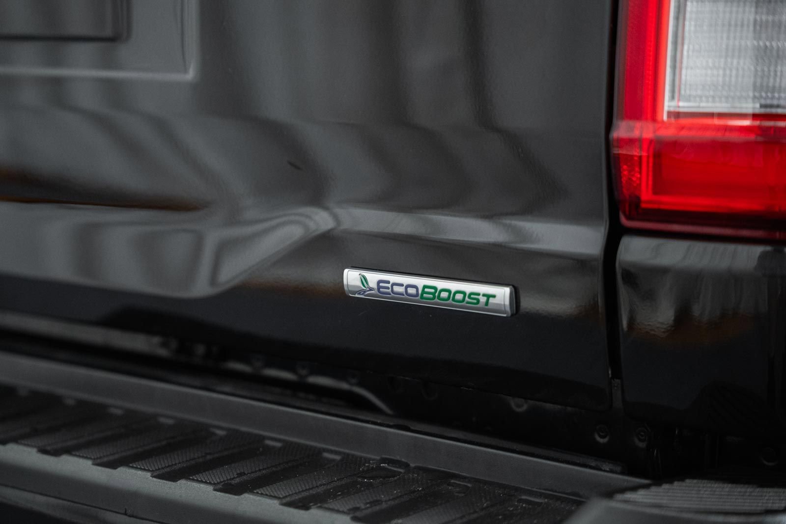 Used 2023 Ford F150 Lariat w/ Equipment Group 502A High image 9