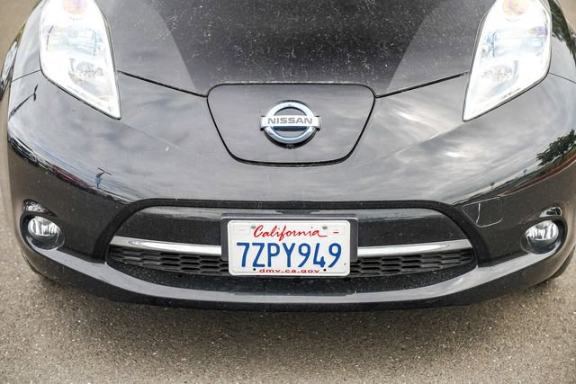 Used 2017 Nissan Leaf SL w/ Premium Package image 8