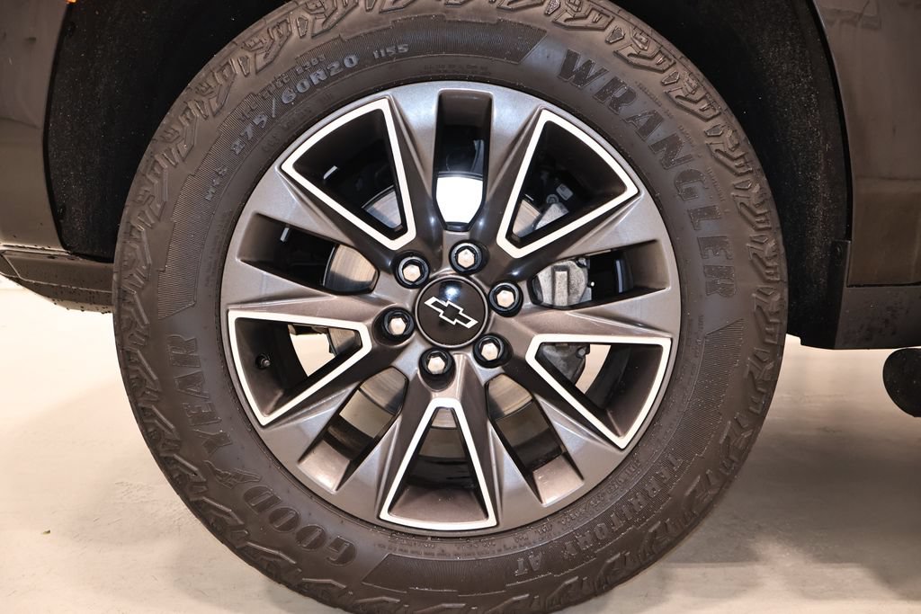Used 2023 Chevrolet Tahoe Z71 w/ Luxury Package AWD/4WD image 51