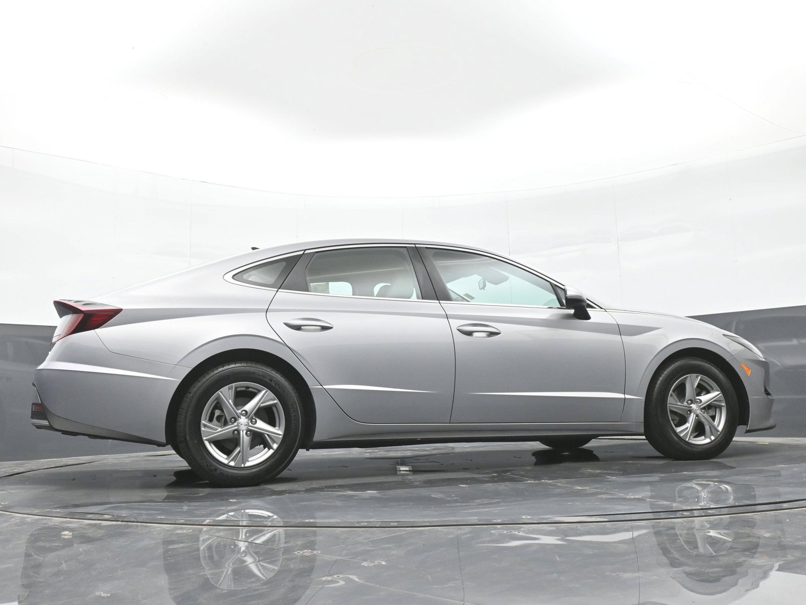 Certified 2023 Hyundai Sonata SE w/ Cargo Package FWD image 40