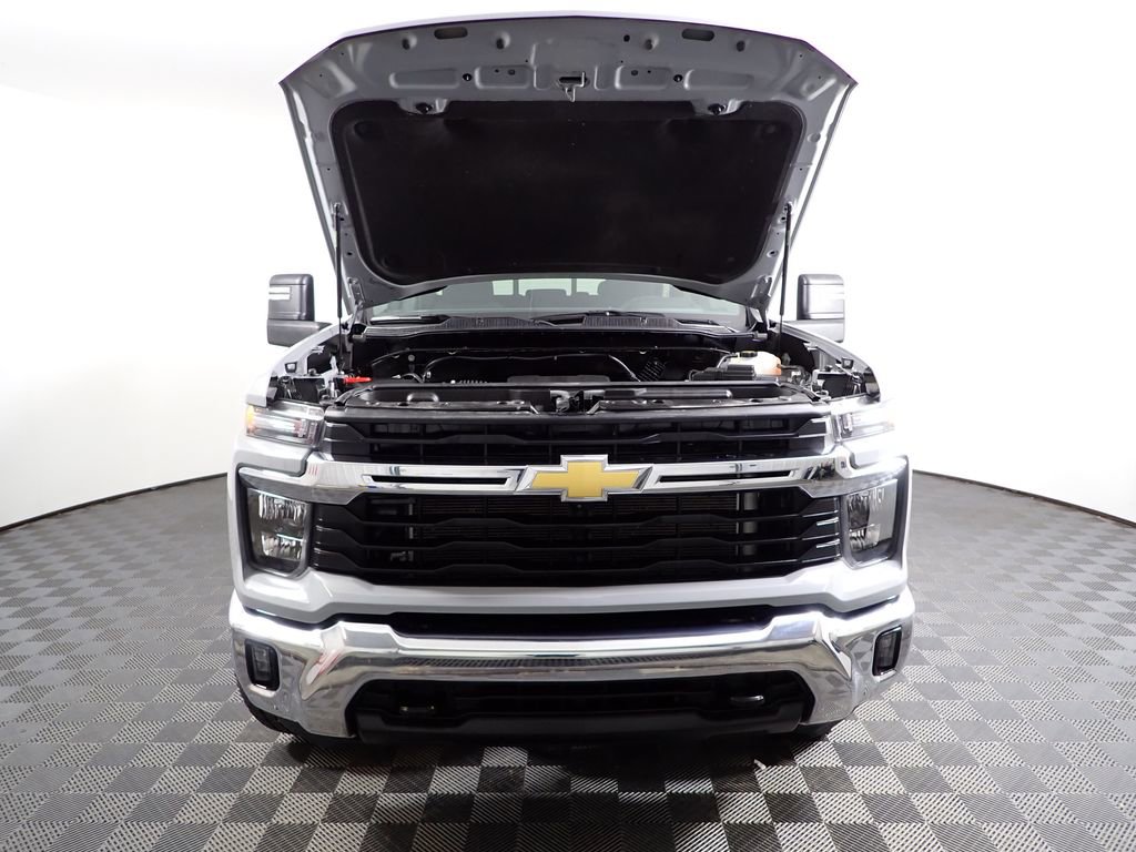 Used 2024 Chevrolet Silverado 2500 LT w/ All Star Edition image 11