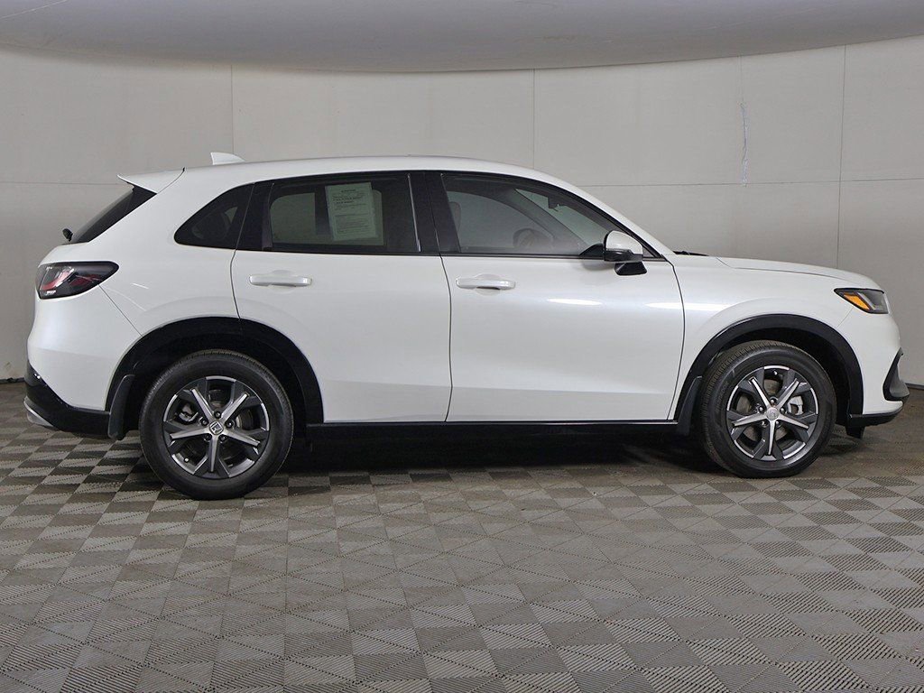 Used 2025 Honda HR-V EX-L image 18