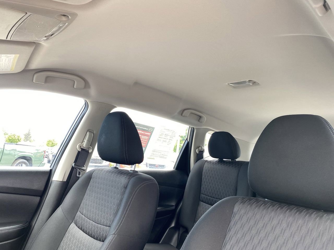 Certified 2019 Nissan Rogue S FWD image 32