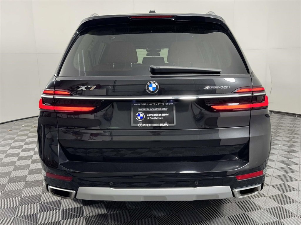 Used 2023 BMW X7 xDrive40i image 9