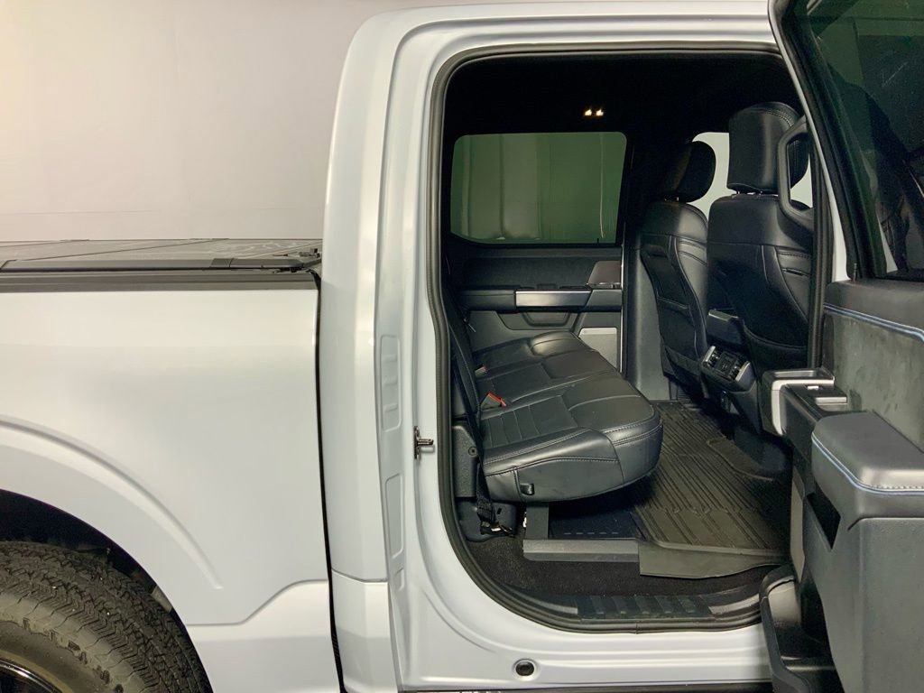 Used 2025 Ford F150 Platinum image 34