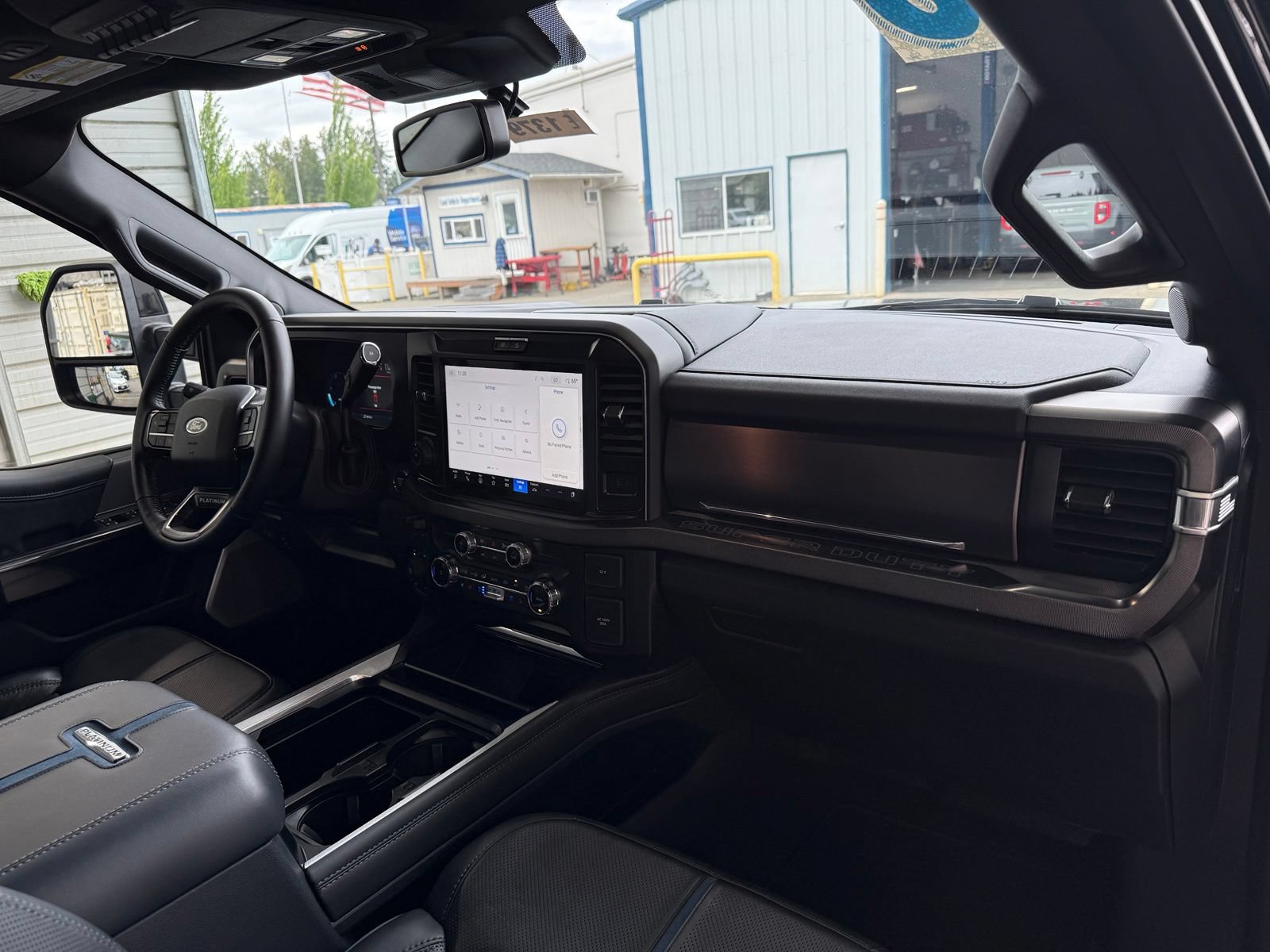 Used 2026 Ford F350 Platinum AWD/4WD image 12