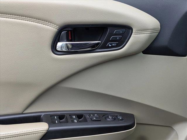Used 2018 Acura RDX FWD image 2