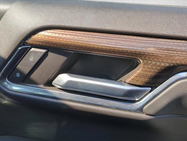 Used 2023 Chevrolet Silverado 1500 RST image 23