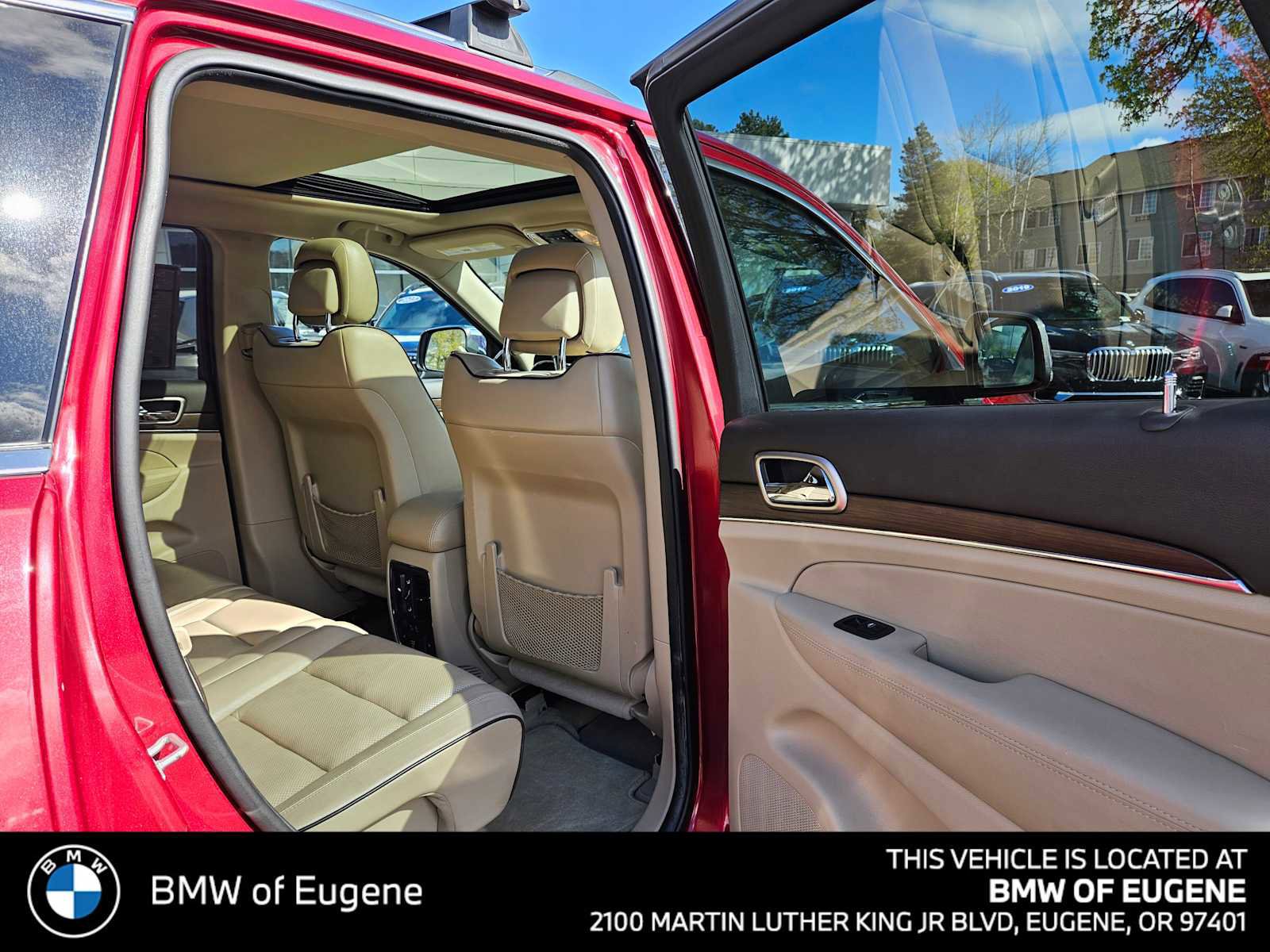 Used 2014 Jeep Grand Cherokee Overland w/ Advanced Technology Group image 14