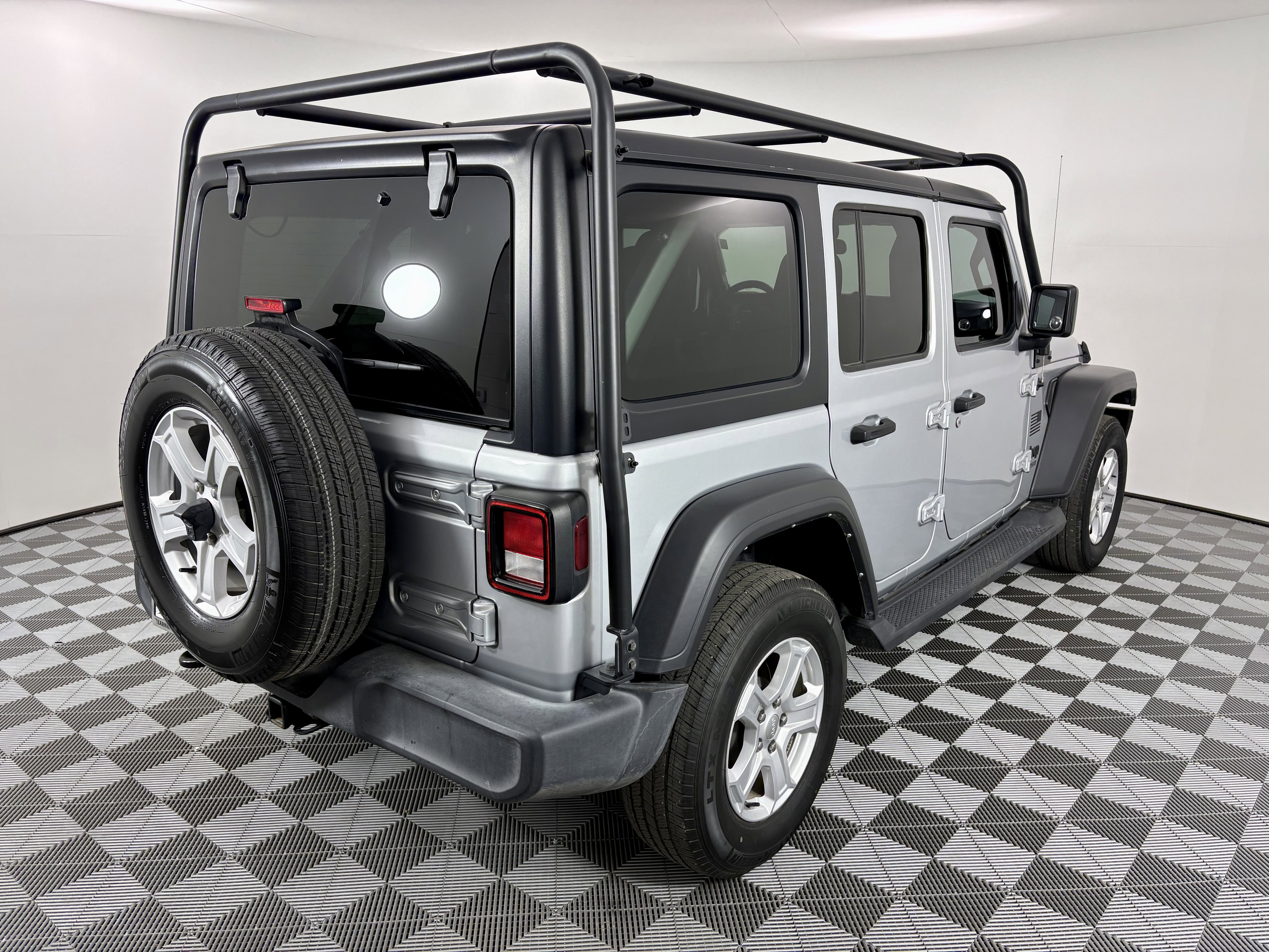 Certified 2022 Jeep Wrangler Unlimited Sport image 5