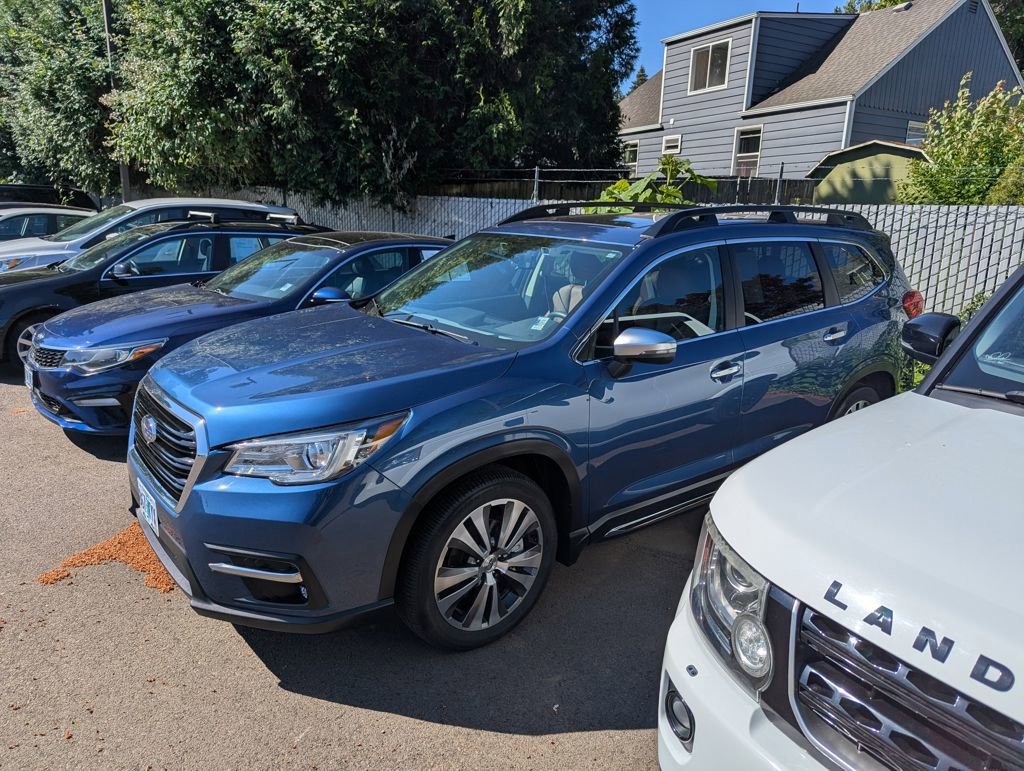Used 2021 Subaru Ascent Touring w/ Popular Package #2A AWD/4WD image 2