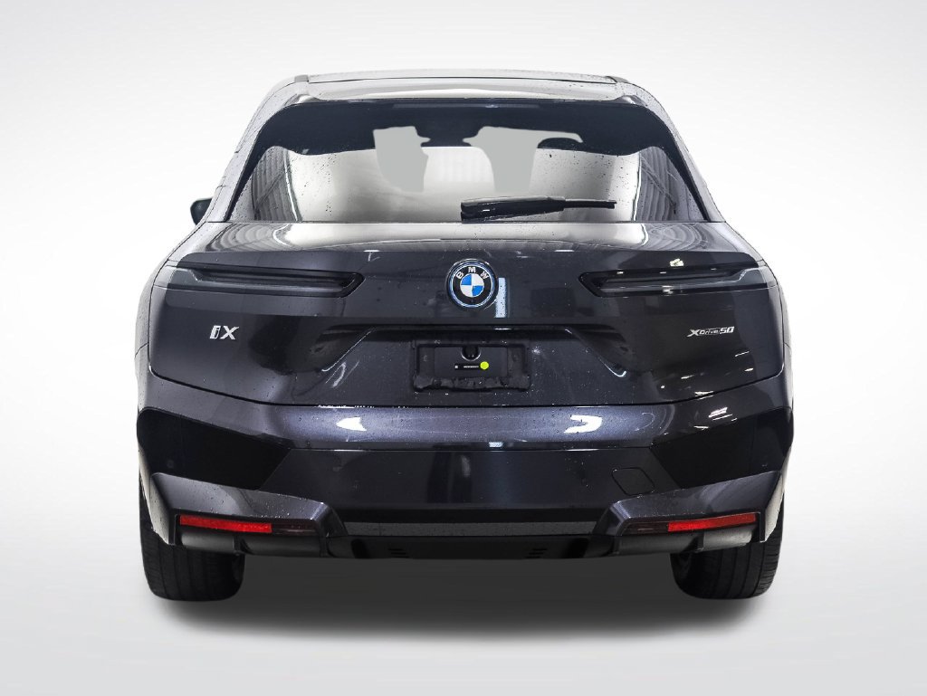 Certified 2024 BMW iX xDrive50 w/ Sport Package AWD/4WD image 4