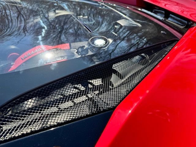 Used 2020 Ferrari F8 Tributo image 21