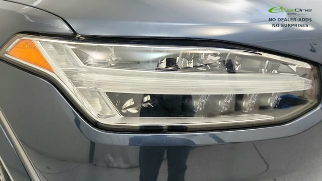 Used 2024 Volvo XC90 B5 Core AWD/4WD image 22