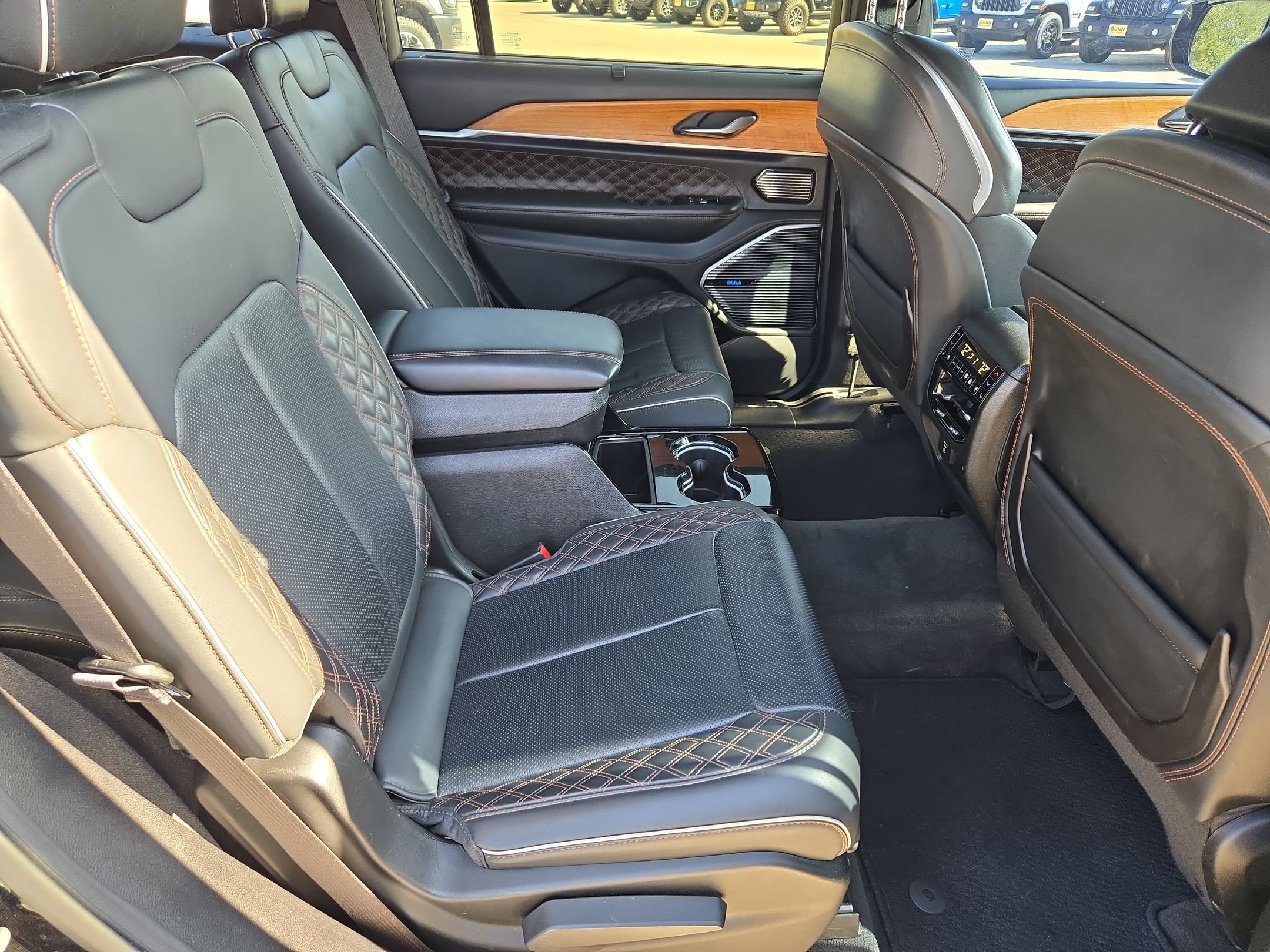 Used 2021 Jeep Grand Cherokee L Summit AWD/4WD image 25