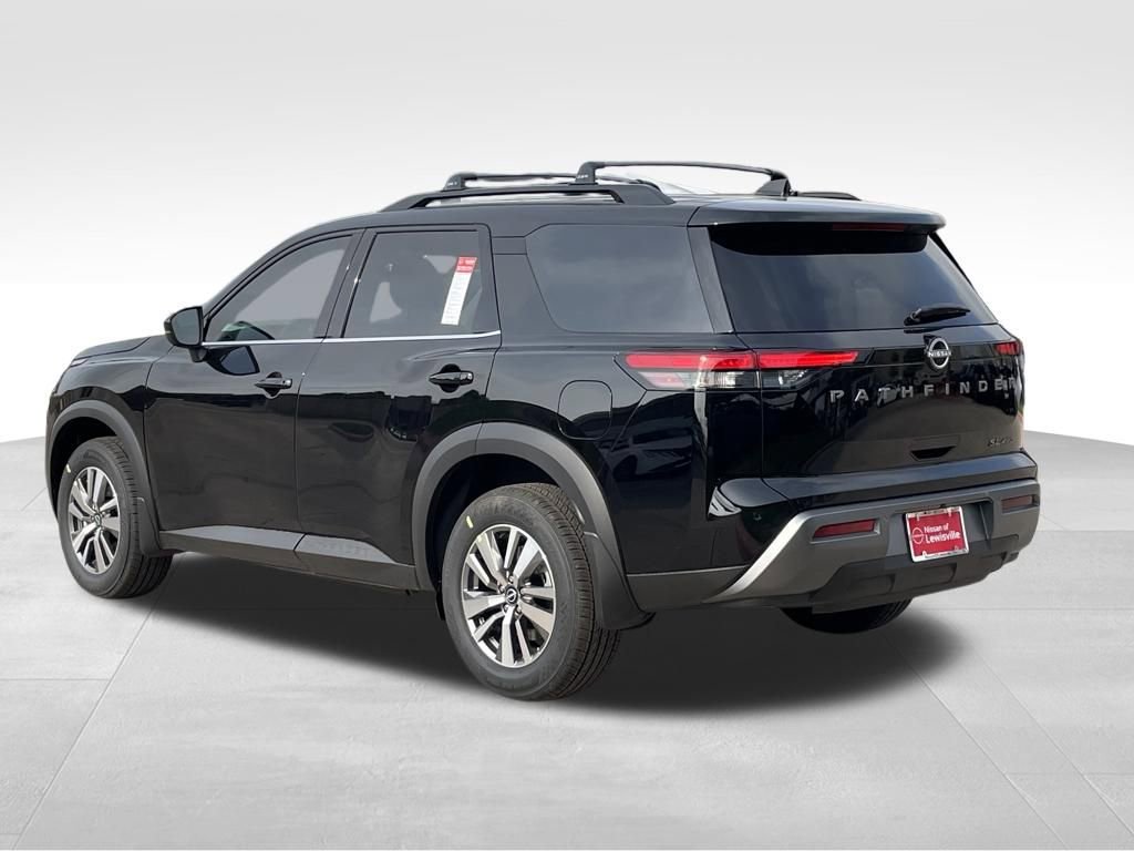 New 2026 Nissan Pathfinder SL AWD/4WD image 3