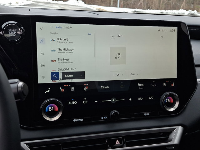 Used 2025 Lexus RX 350 Premium image 17