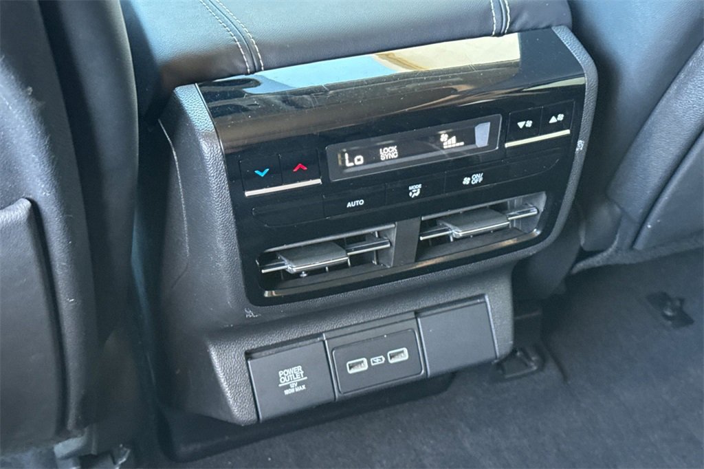 Certified 2023 Acura MDX SH-AWD w/ Technology Package image 17