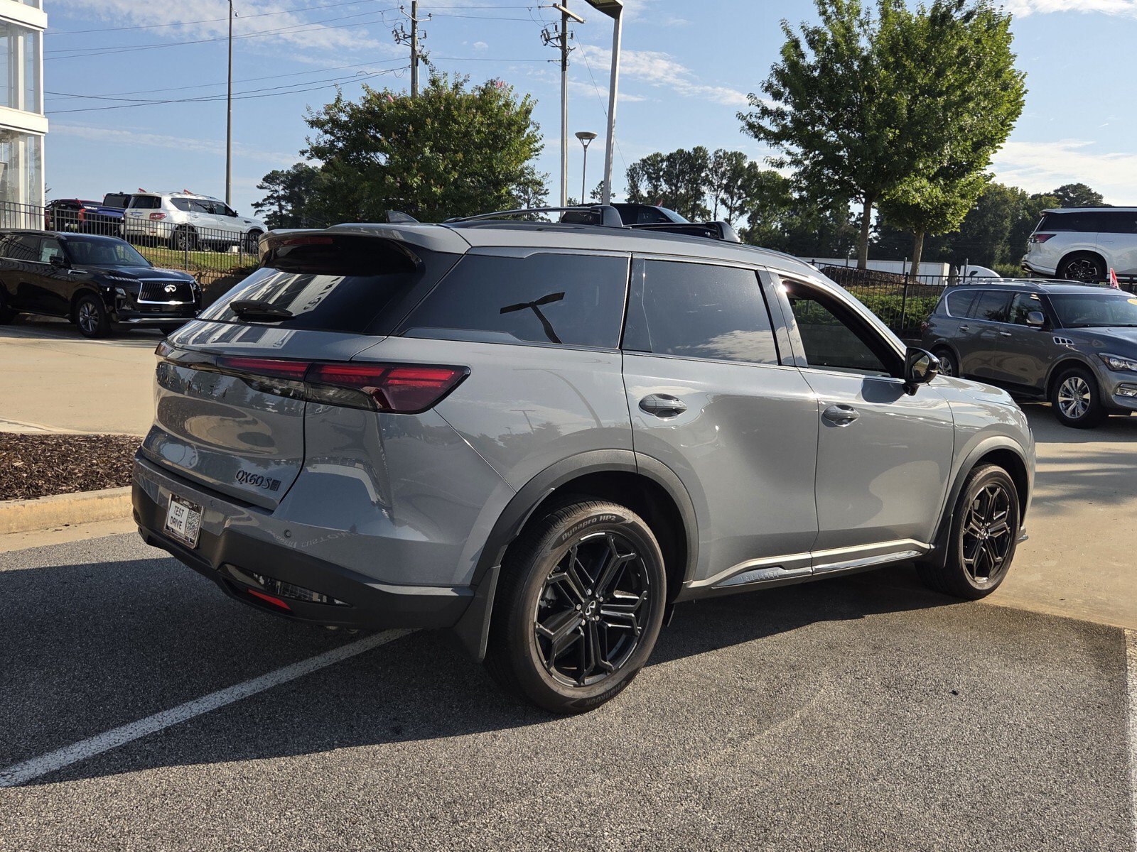 Certified 2026 INFINITI QX60 Sport w/ Dark Cargo Package AWD/4WD image 6