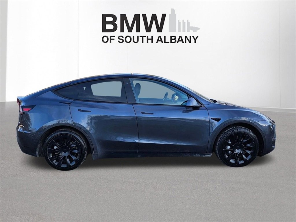 Used 2020 Tesla Model Y Long Range image 3