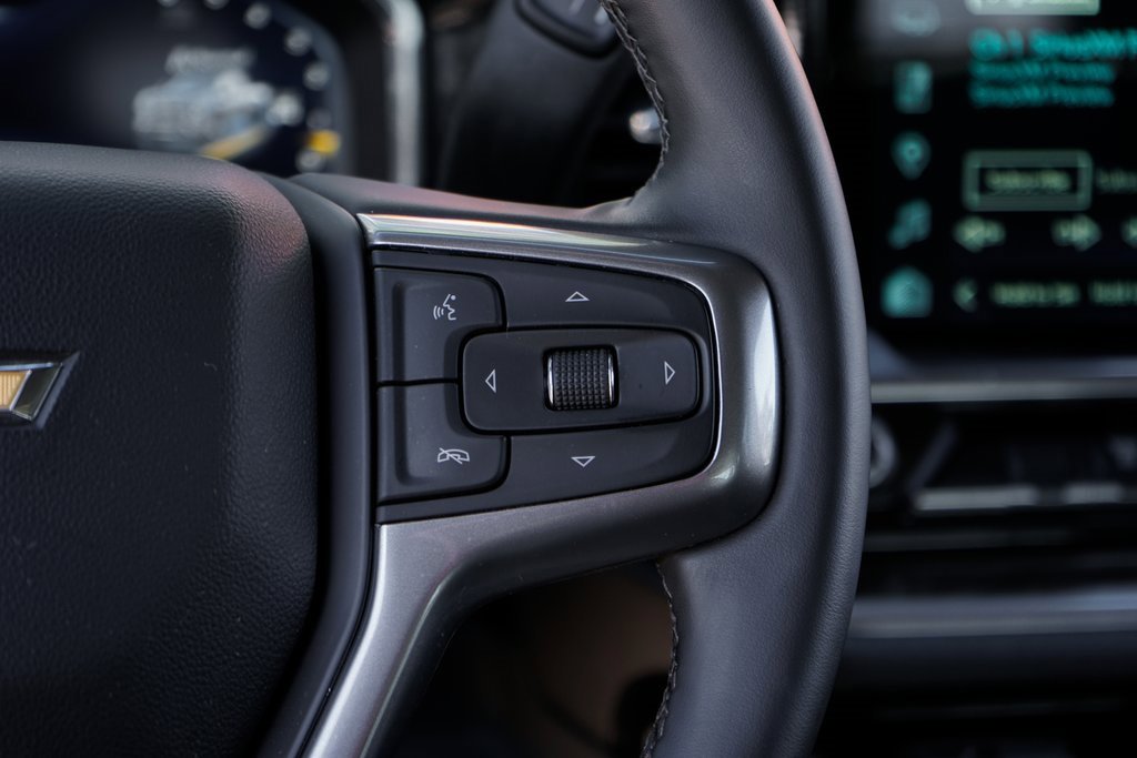 Used 2025 Chevrolet Silverado 3500 LT w/ Convenience Package image 22