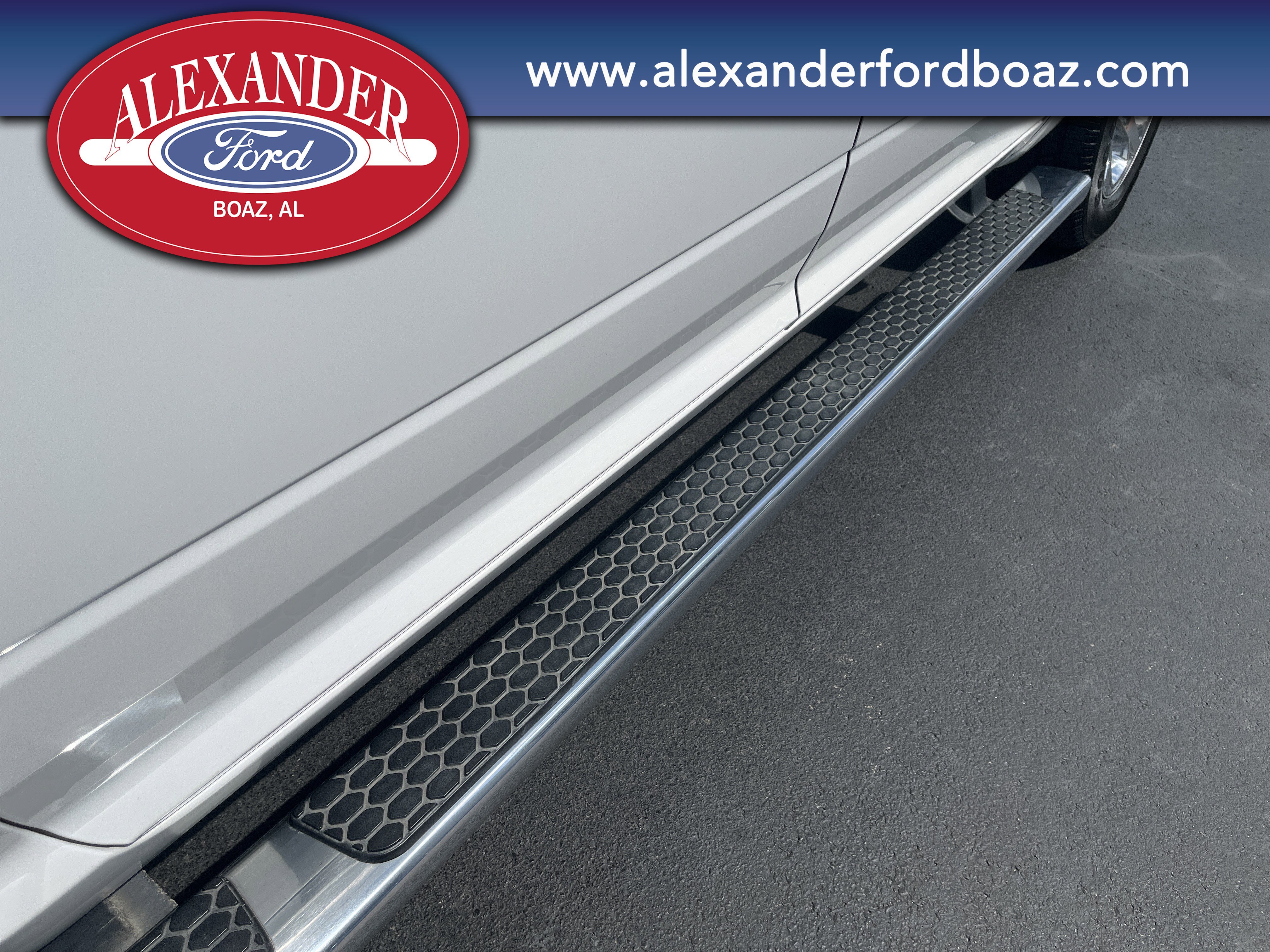 Used 2016 RAM 1500 Laramie w/ Convenience Group image 11