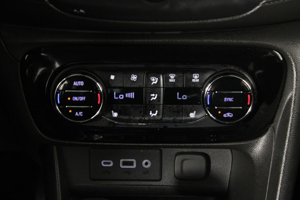 Used 2021 Buick Encore GX Select FWD image 22