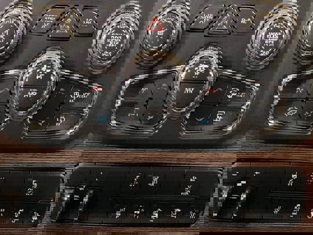 Used 2017 RAM 1500 Laramie w/ Convenience Group image 22