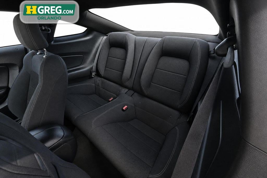 Used 2017 Ford Mustang Coupe RWD image 15