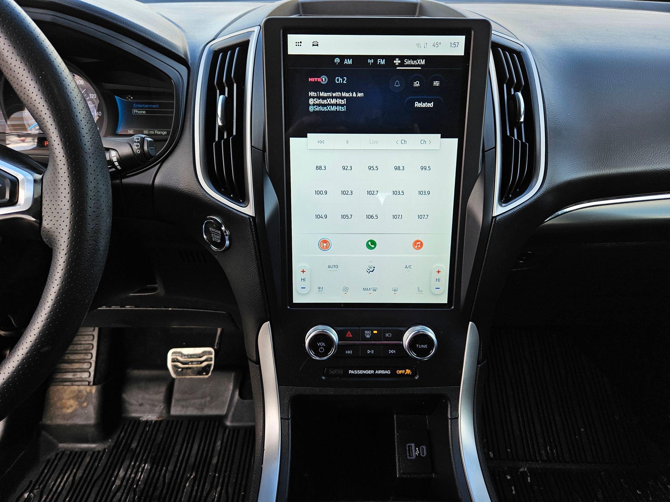 Certified 2024 Ford Edge ST-Line image 14